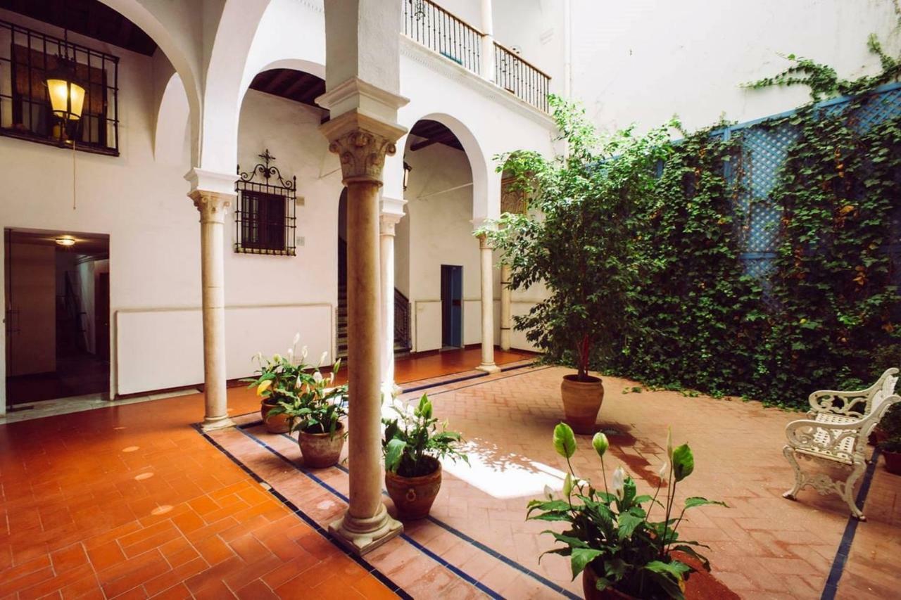 A4 Centro De Sevilla Catedral Santa Cruz Parking Privado Opcional Exteriör bild